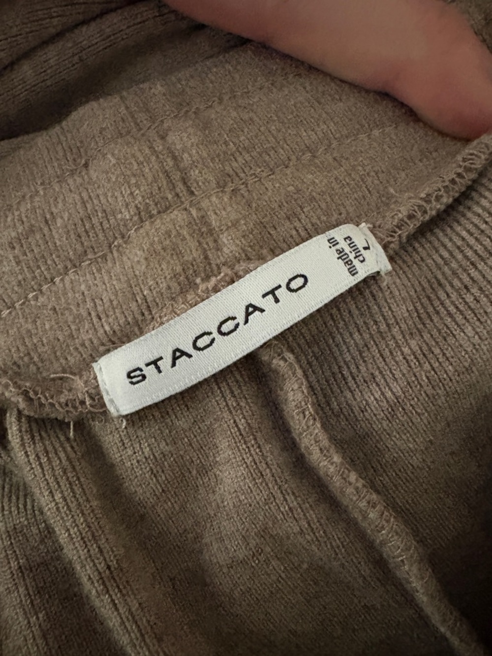 Staccato Tan Set - Picture 6 of 6